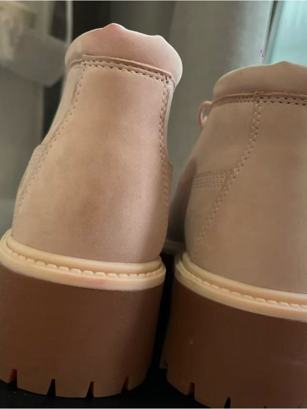 Timberland Pink Lace-Up Women's Boot - Picture 5 of 7